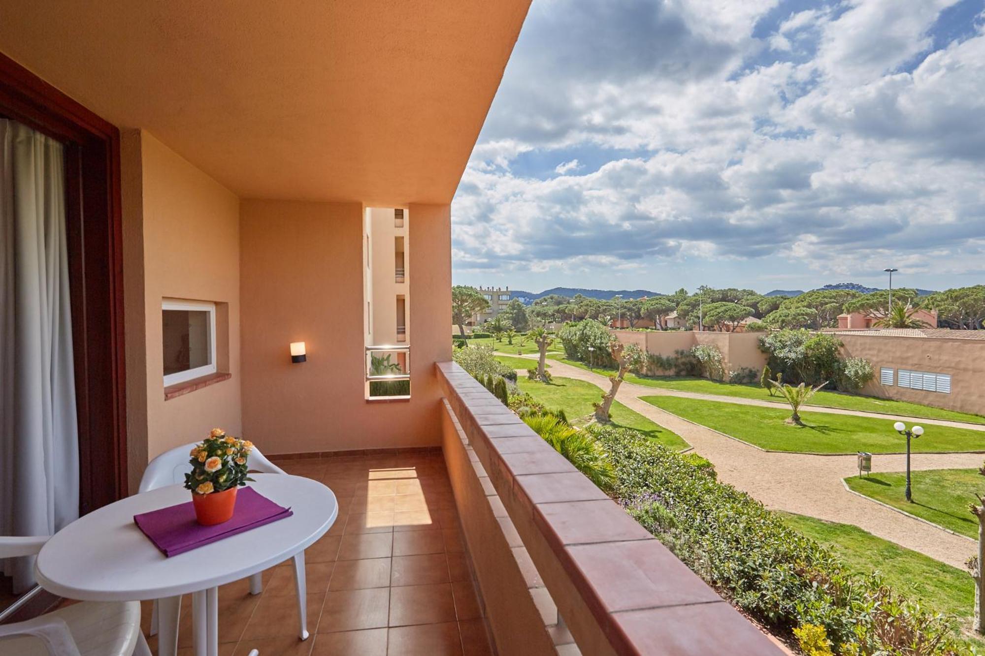 Apartaments Golf Mar ปัลส์ ภายนอก รูปภาพ